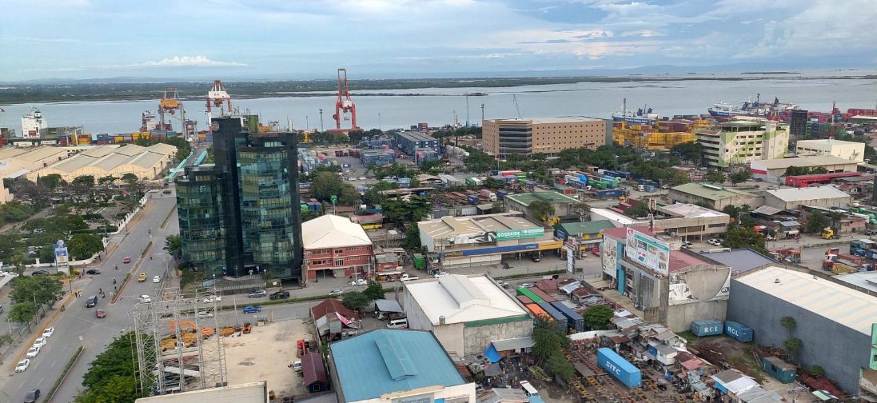 Sunvida Tower Stays Across Sm City Cebu Exteriér fotografie