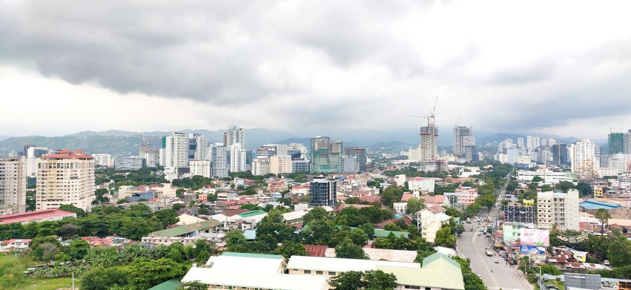 Sunvida Tower Stays Across Sm City Cebu Exteriér fotografie